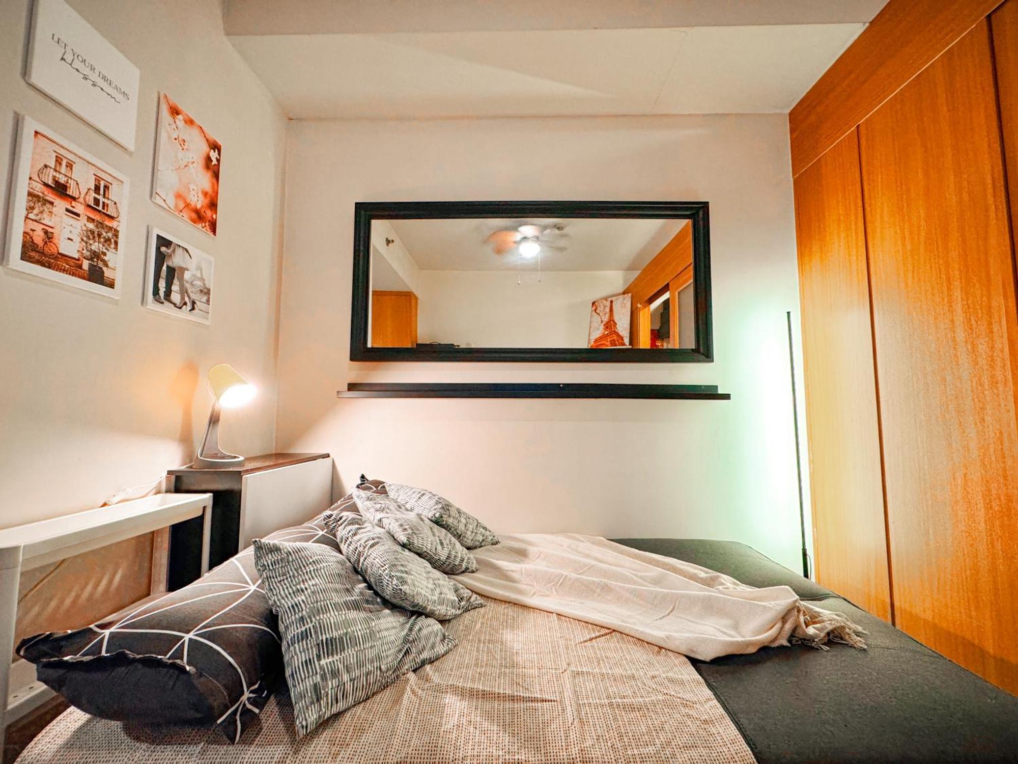 Pool View 1br 2-4 Guests, 5 Mins To Mall Of * Manila